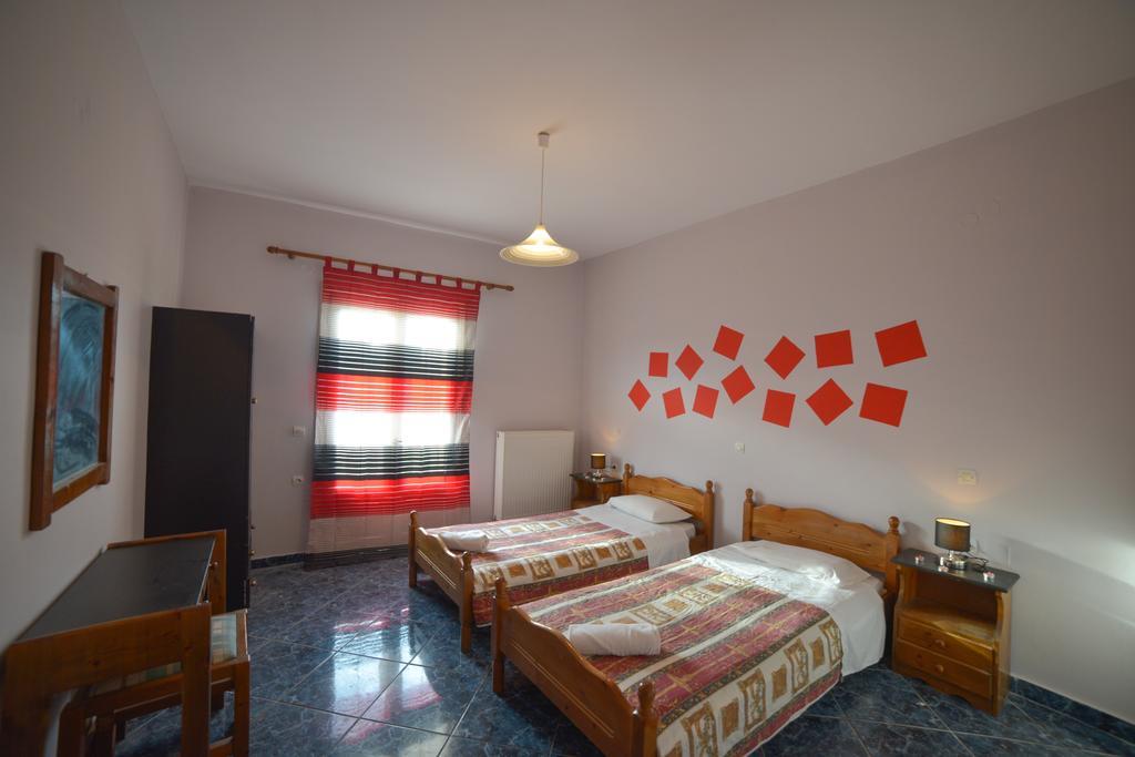 Giannis And Fridas Garden Apartment Sidari  Ruang foto